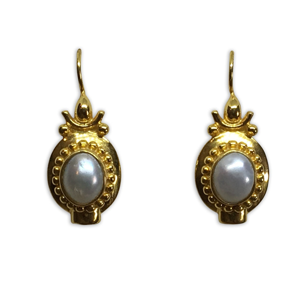 Oval pearl gold framed earrings