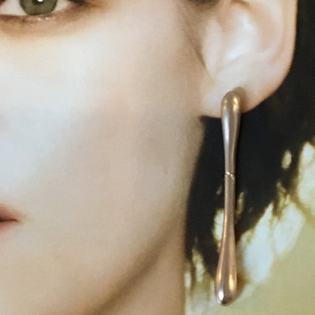 Elongated tear drop earrings
