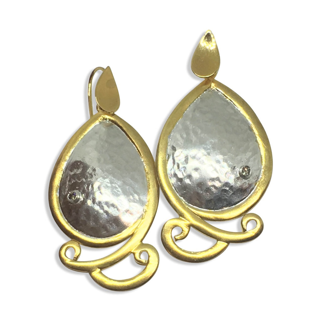 Two tone hammered diamond earrings